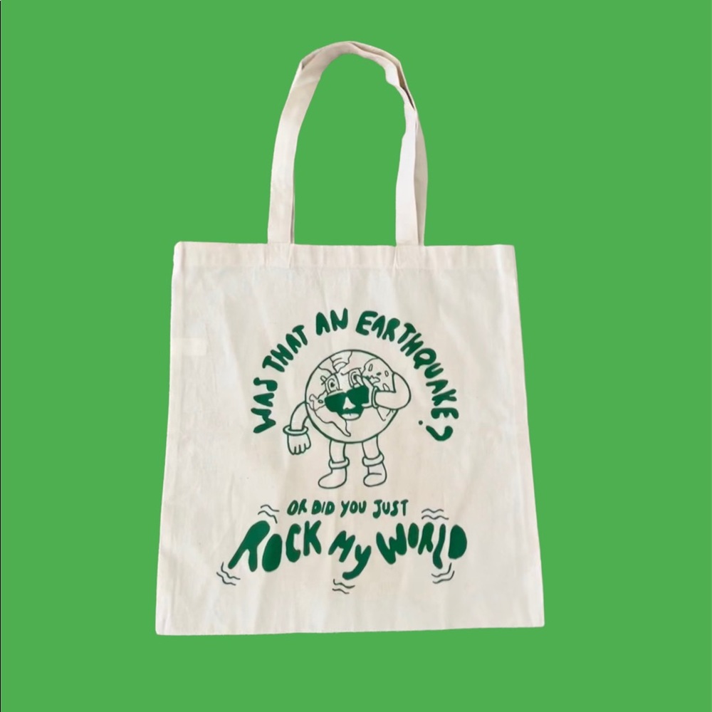 Trendy tote bag